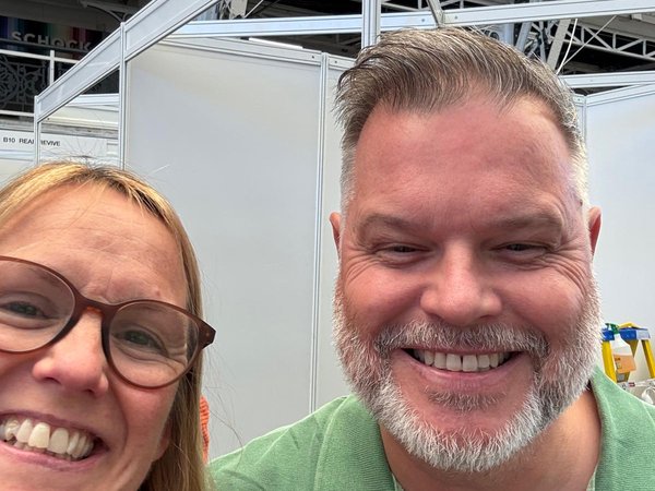 Helen Roberts and Greg Dwyer on Stand B25, Simple Acoustics Limited, at the Tes SEND Show 2026