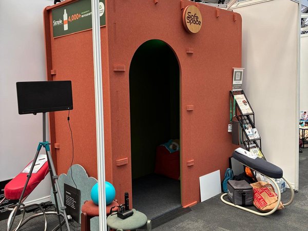 The Simple Safe Space pod on Stand B25 at the Tes SEND Show 2026
